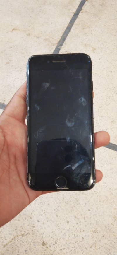 Apple iPhone 7