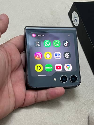 Samsung Mobile Z Flip 5