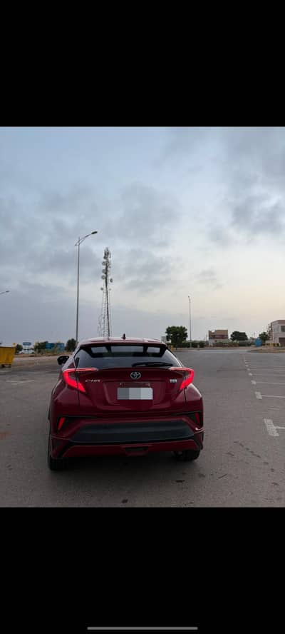 Toyota C-HR 2018 Reg. 2024 first owner 100% original condition