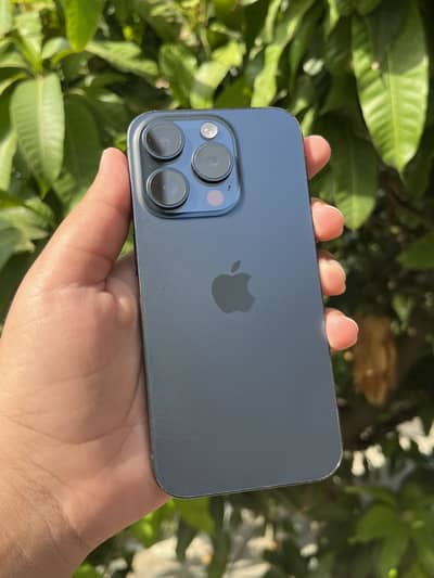 Apple iPhone 15 Pro