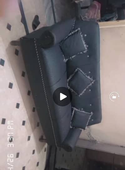 5 seater Leather sofa set