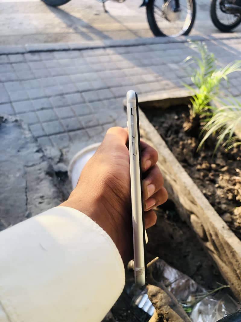 Apple iPhone SE 1