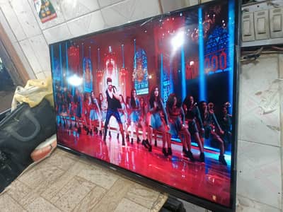 mzee 32 inch led for sell smart ha YouTube wgara sab chalta hai