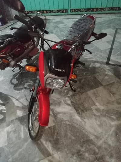 Honda dream 70 bike for sale - 10/10 condtion