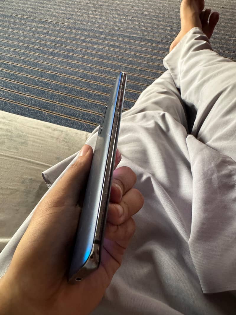 One Plus 7 Pro 3