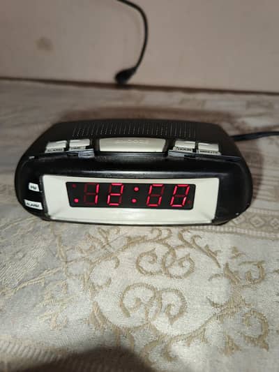 Digital Clock with alarm