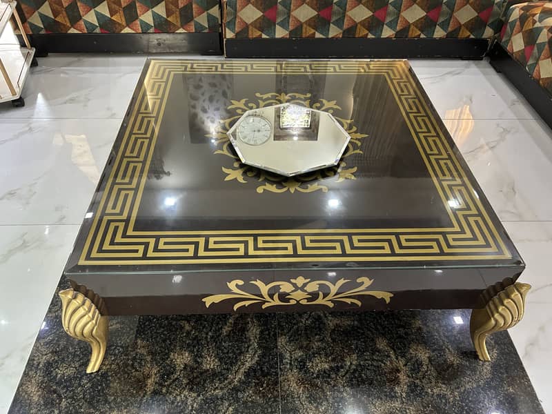Centre table 0