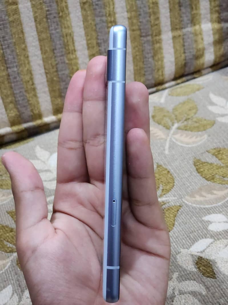 Google Pixel 7a 9