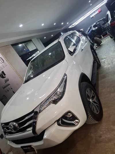 Toyota Fortuner V 2020