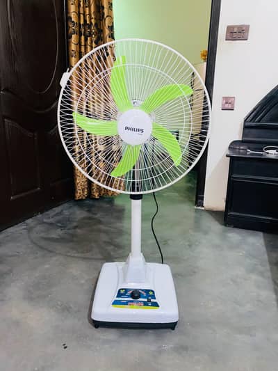 Rechargeable AC/DC Fan