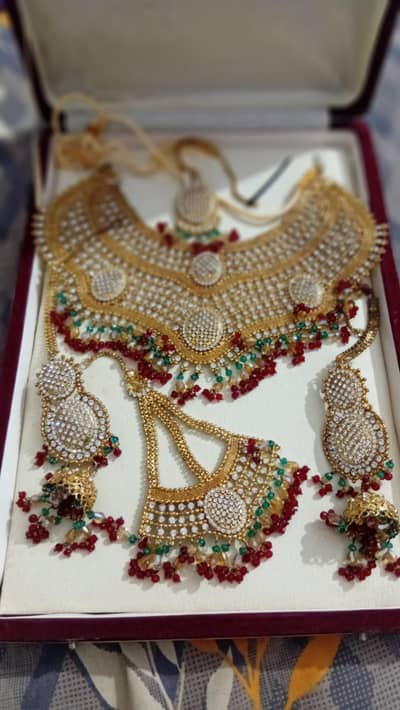 stylish bridal set
