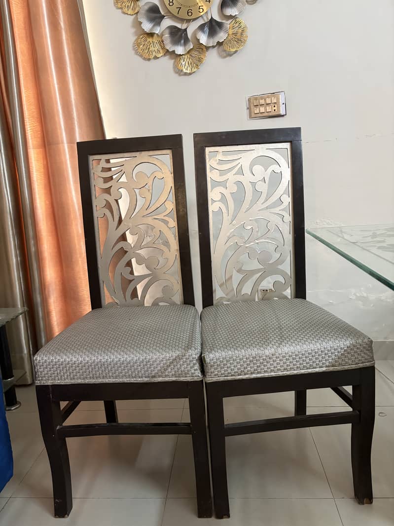 Dining table 5