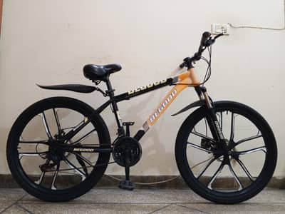 26 INCH IMPORTED GEAR CYCLE 6 MONTHS USED URGENT SALE 03126388507