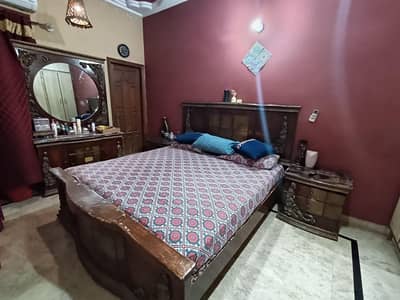 king size bed ,dressing ,side tables ,3door Almirah duraspring mattres