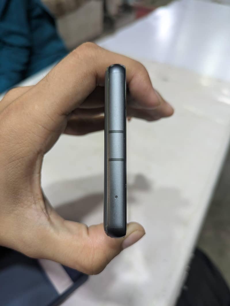 Google Pixel 7a 1