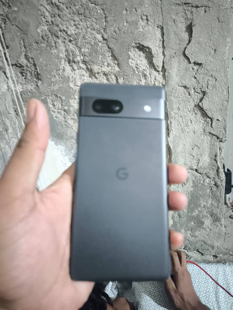 Google Pixel 7a 5