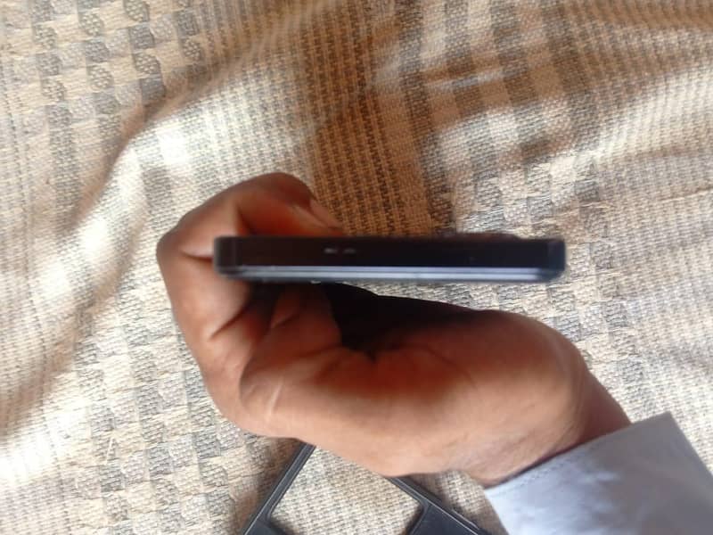 Infinix Note 30 4