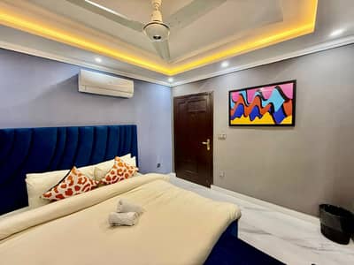 DAILY BASIS APARTMENT AVAILABLE FOR RENT IN IQBAL BLOCK BAHRIA TOWN LAHORE