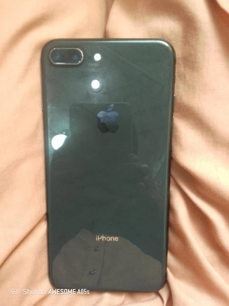 iphone 8 plus 1