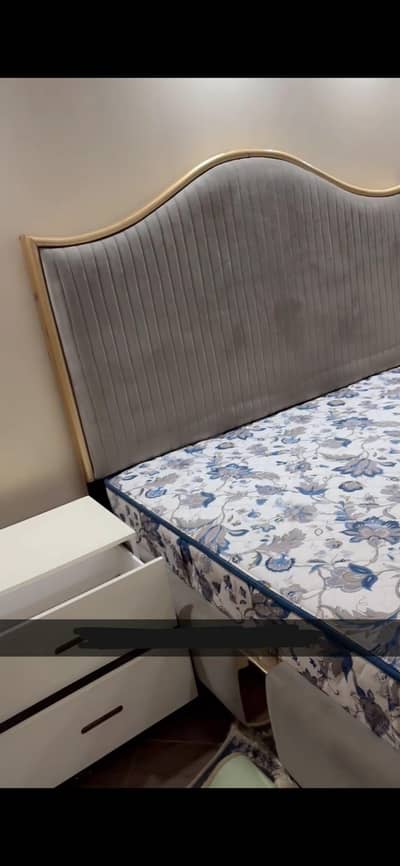 bed. 2side tables. mattress. dressing+mirror