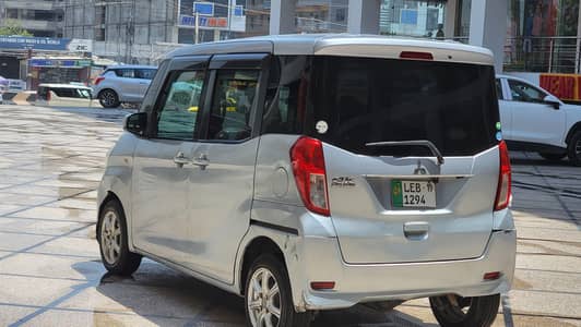 Mitsubishi EK Space Custom 2016