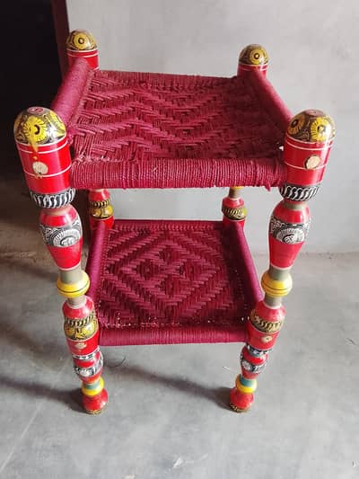 colour desi chair