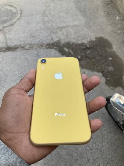 Apple iPhone XR