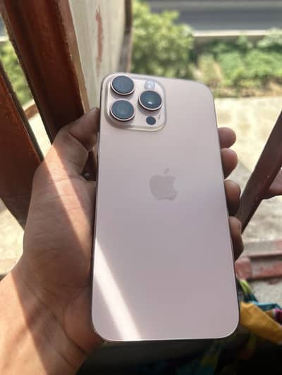 Iphone 16 pro max  jv