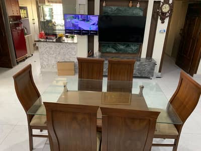 Mukamal Wood Dinning Table With 6 Chairs
