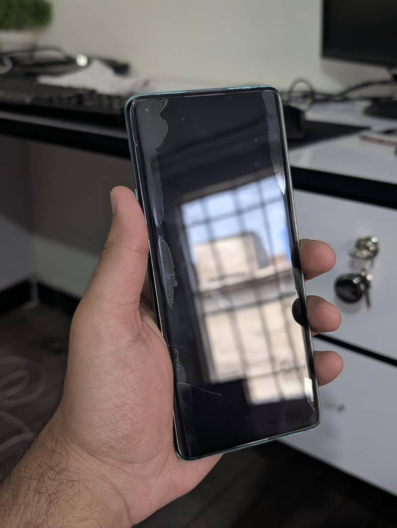 One Plus 8 Pro 5