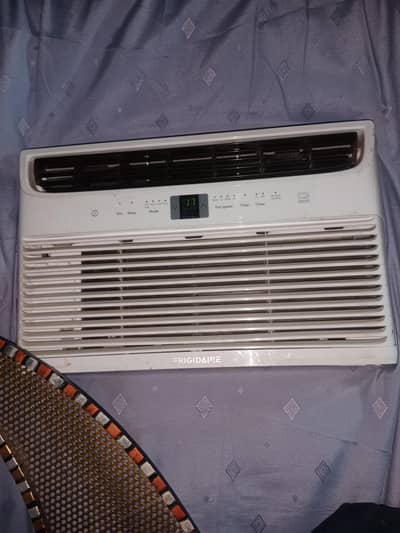 Pona Ton AC Japani 1.5 Amp PE chelta he