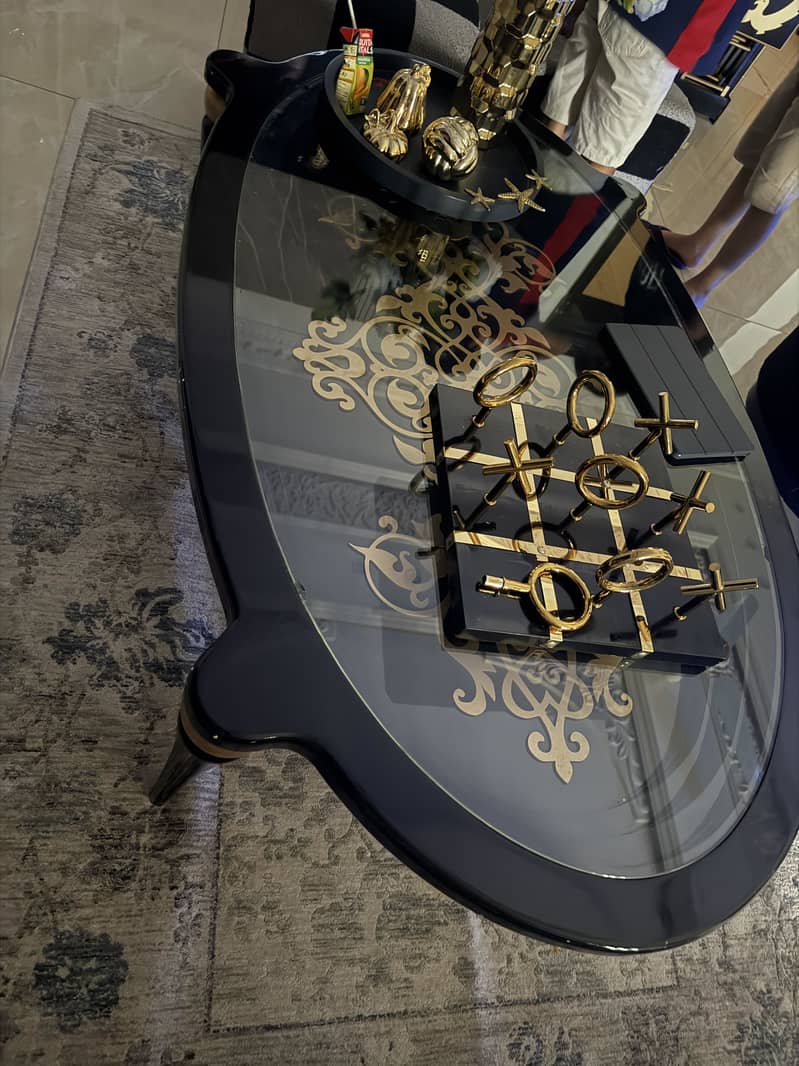 Coffee table 1