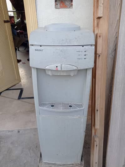 water dispenser