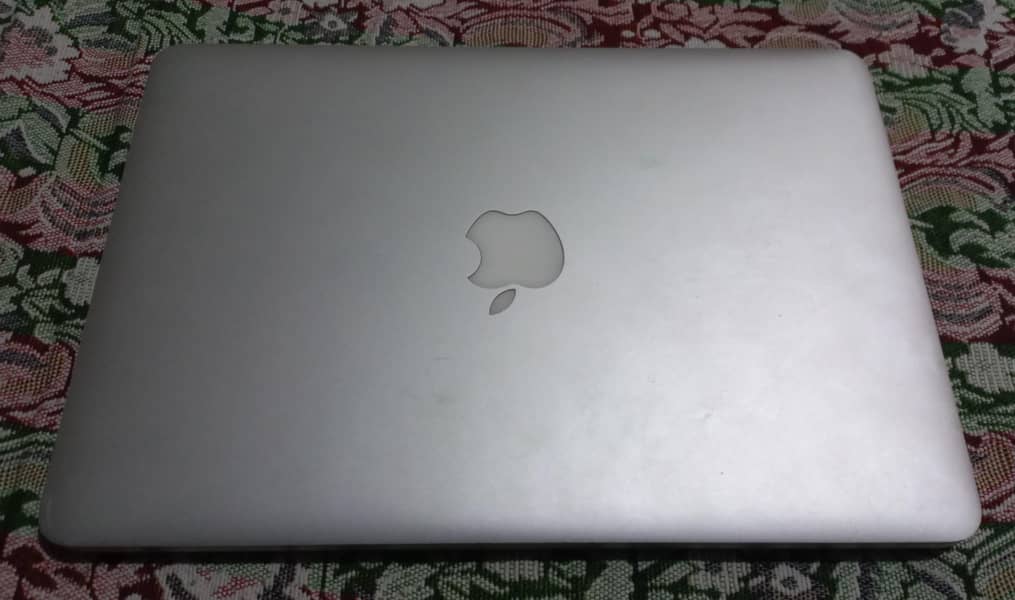 MacBook pro 2015 1