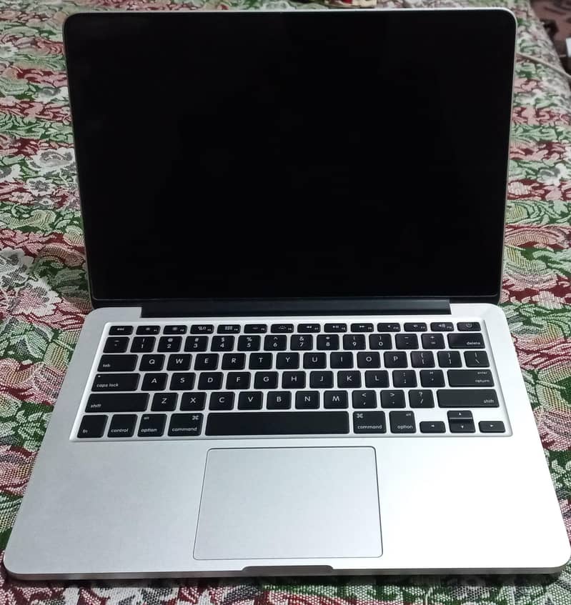 MacBook pro 2015 3