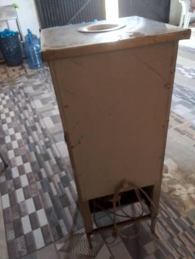 water dispenser