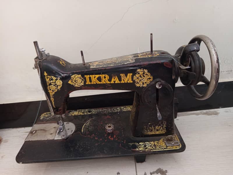 sewing machine 0