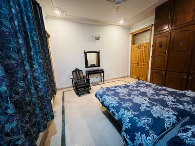 16marla upper portion available for rent