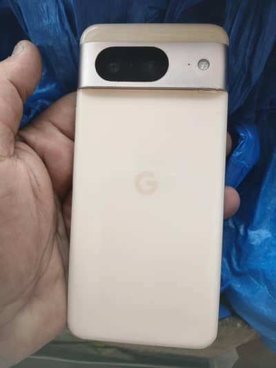 Google Pixel 8