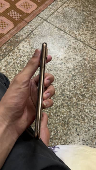 Apple iPhone XS Max