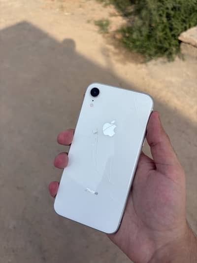 Apple iPhone XR