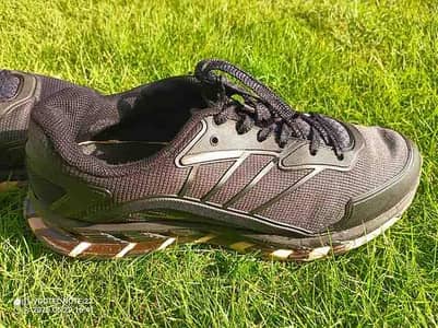 sports/Gym running shoes