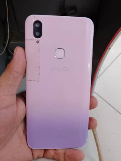 Vivo V11i (6gb 128gb) read add