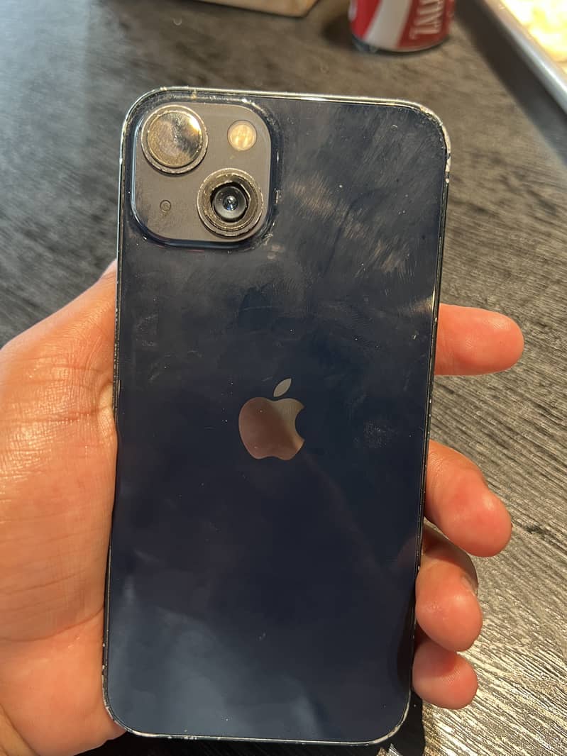 Apple iPhone 13 0
