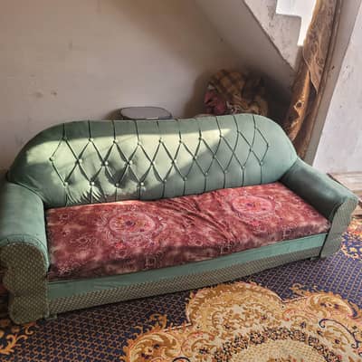 used 5 setr sofa set 10 by 9 condation ha ok ha bilkul
