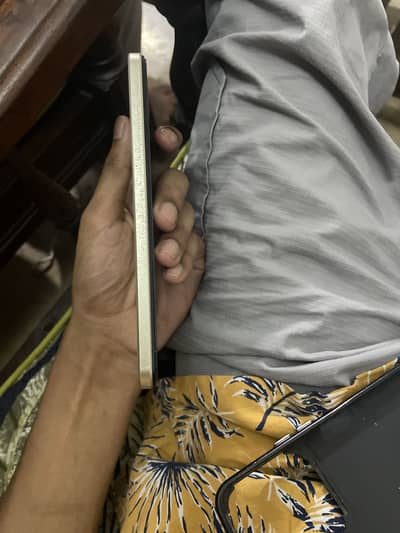 Vivo Y16