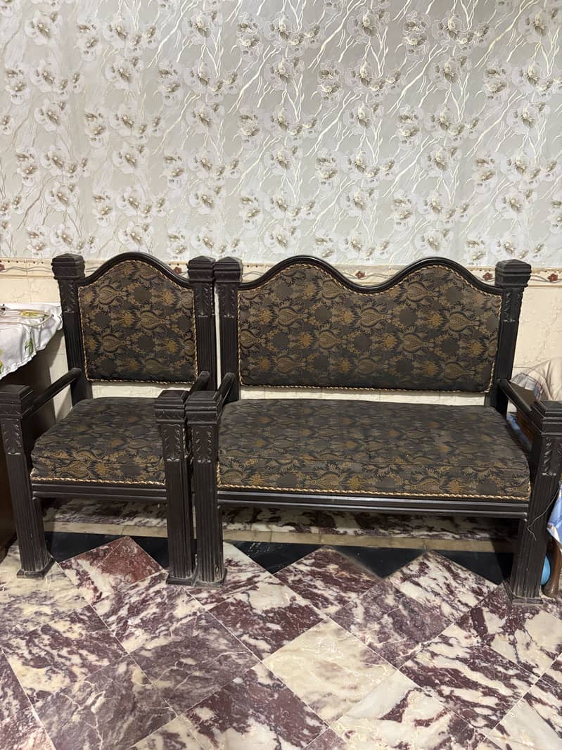 Sofa set 0