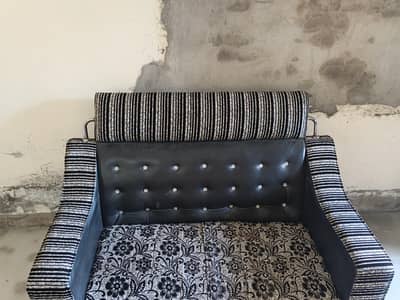 4 seater Sofa set for sale