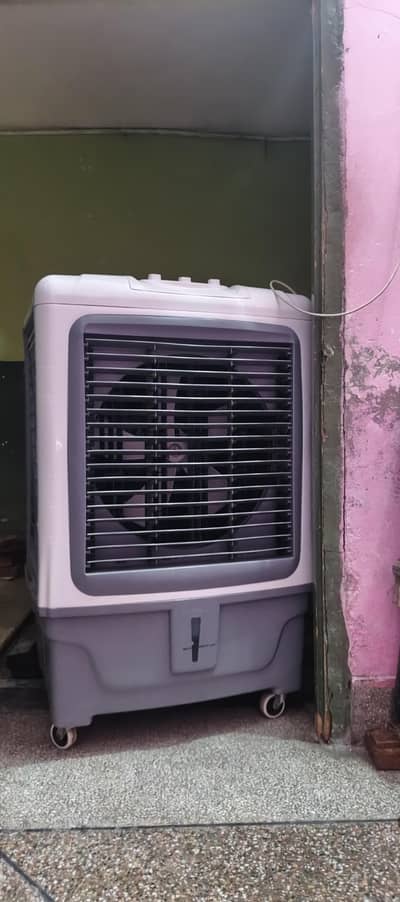 room color for sale good condition