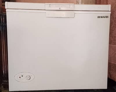 Waves Deep Freezer / Chest Freezer for Sale – Good Condition